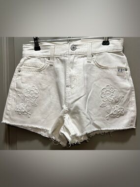 Arizona Size 0 White High Rise Shorty Shorts NWT